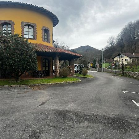 Hotel El Bricial Soto De Cangas Eksteriør bilde