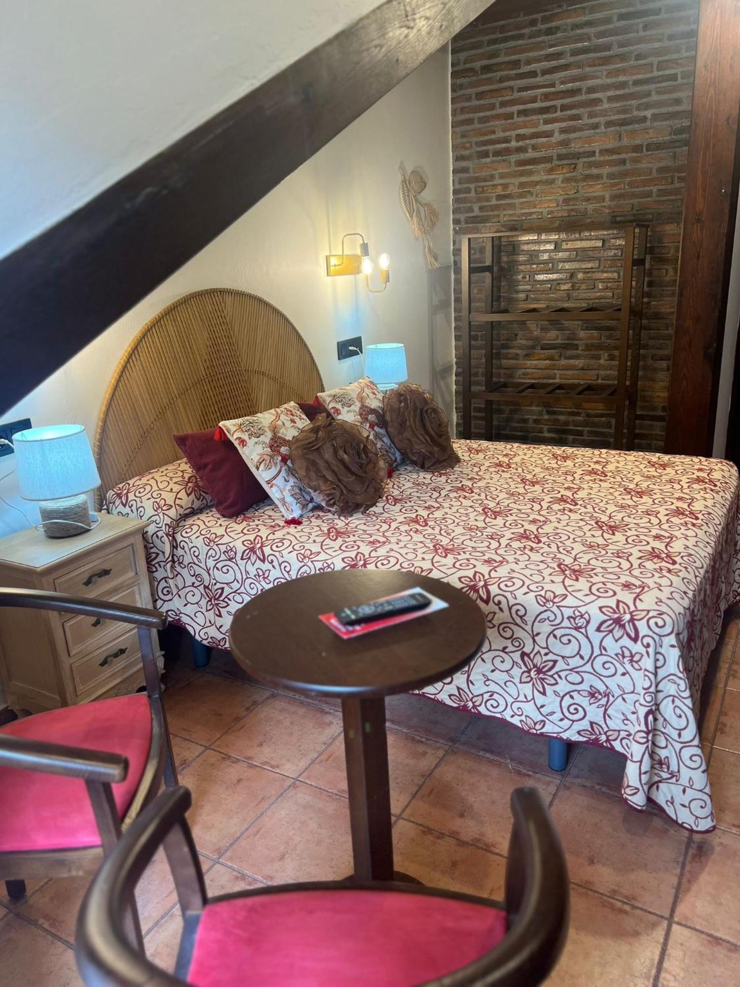 Hotel El Bricial Soto De Cangas Eksteriør bilde