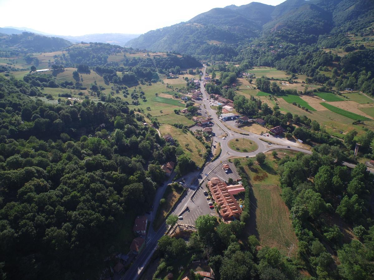 Hotel El Bricial Soto De Cangas Eksteriør bilde